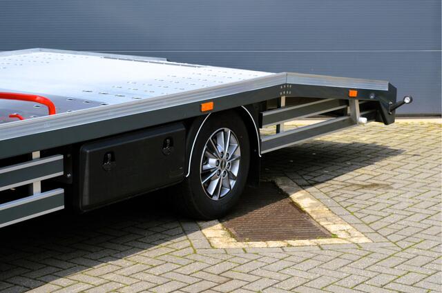 Iveco 35S210 Hi-Matic | Financiering mogelijk | Beperkt leverbaar | 1050kg laadvermogen | Slaapcabine | HEOsafe |
